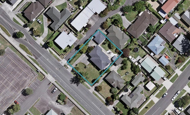 34 Osier Road, Greenmeadows, Napier - Carousel 1