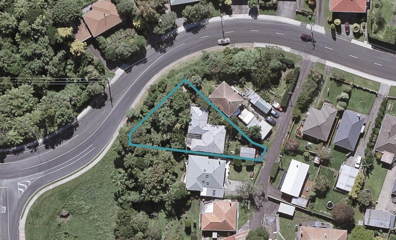 284 Huatoki Street, Upper Vogeltown, New Plymouth - Carousel 1