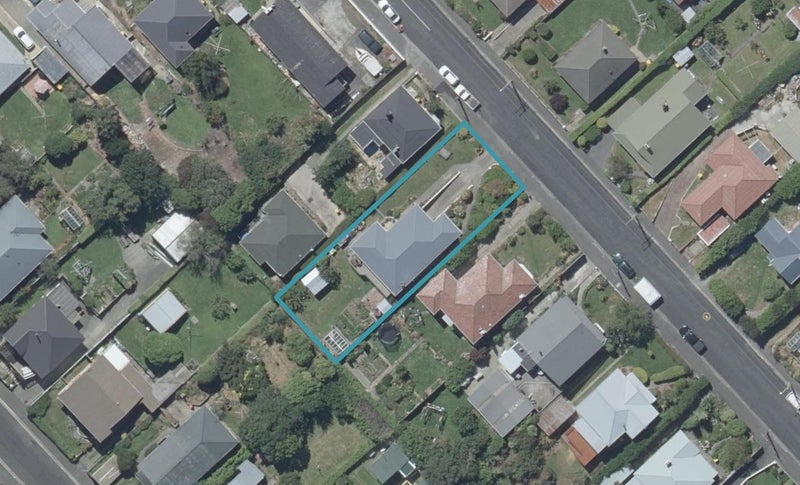 195 Gladstone Road, Dalmore, Dunedin - Carousel 1