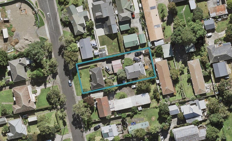 23B Woodward Avenue, Mangere Bridge, Auckland - Carousel 1