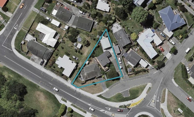39A Raumati Road, Raumati Beach, Paraparaumu - Carousel 1