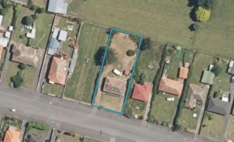 20 Victor Street, Dannevirke - Carousel 1