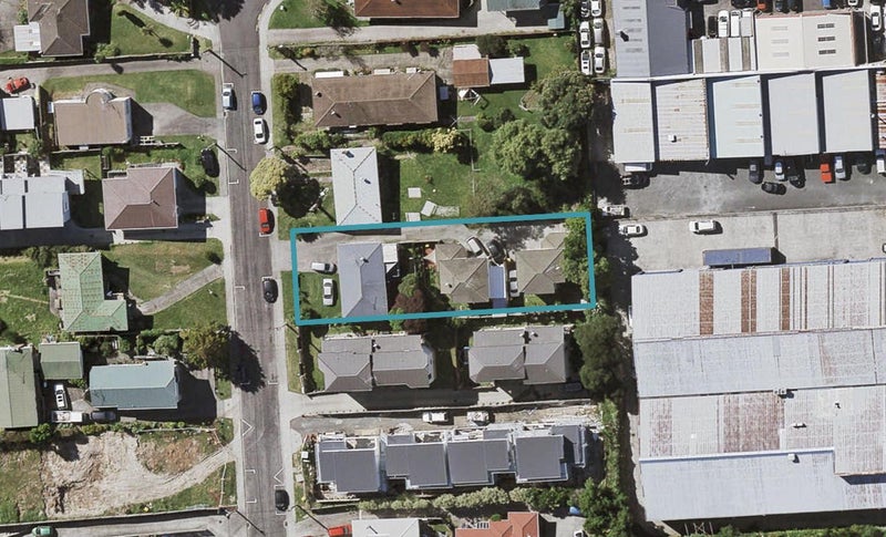 2/11 Woodall Place, Tōtara Vale, Auckland - Carousel 1