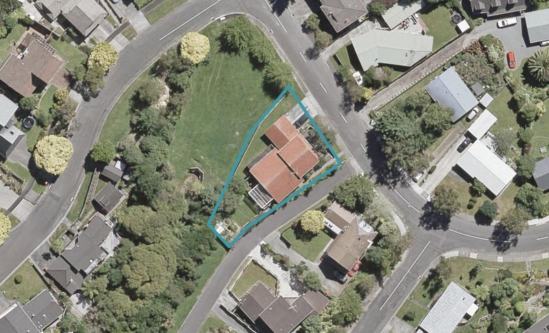 21 Kurth Crescent, Silverstream, Upper Hutt - Carousel 1
