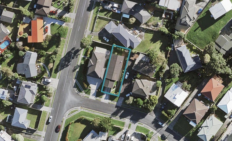 2 Stanton Terrace, Lynfield, Auckland - Carousel 1