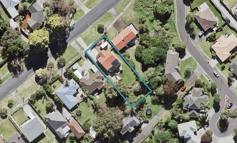 102 Seabrook Avenue, New Lynn, Auckland - Carousel 1