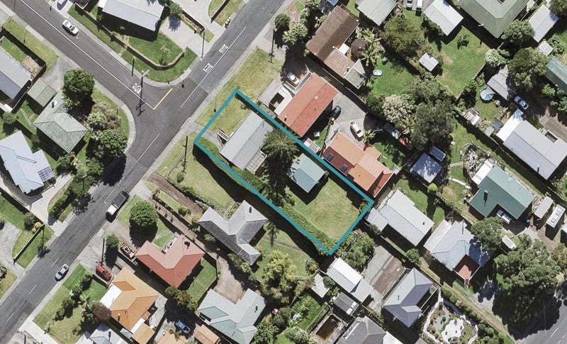 48 Farquhar Road, Glendene, Auckland - Carousel 1