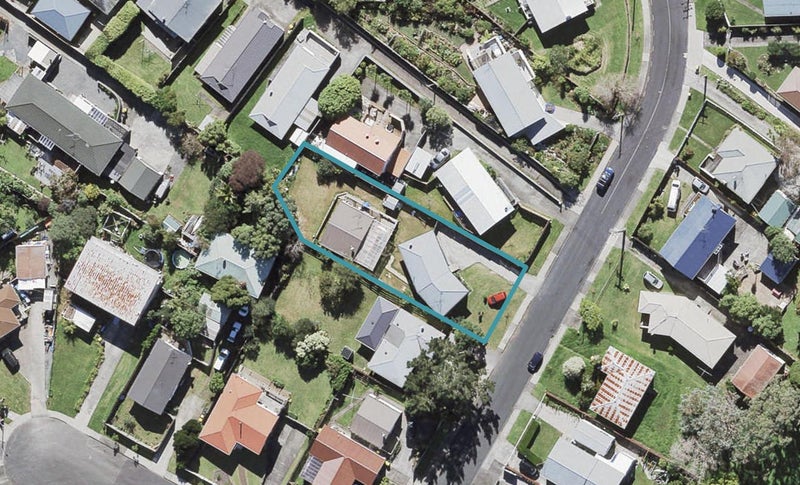 19 Sarona Avenue, Glen Eden, Auckland - Carousel 1