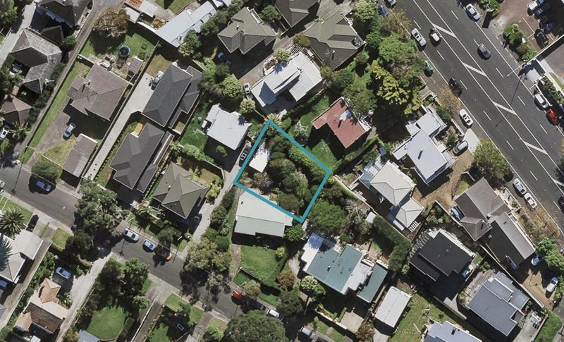 16B William Avenue, Greenlane, Auckland - Carousel 1