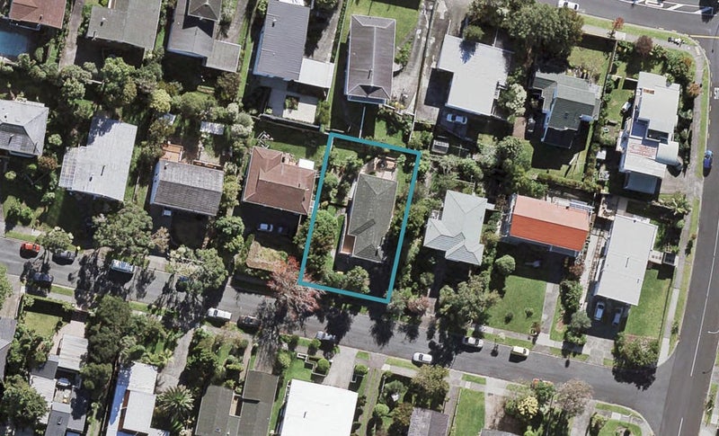 7 Barlow Place, Chatswood, Auckland - Carousel 1