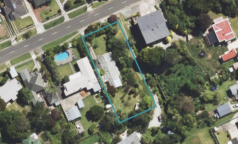 147 Fox Street, Whataupoko, Gisborne - Carousel 1