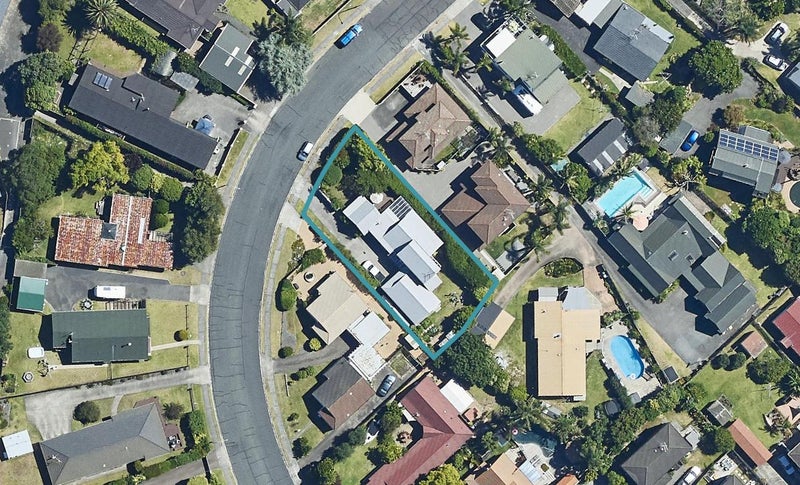 10 Waitui Grove, Mount Maunganui - Carousel 1