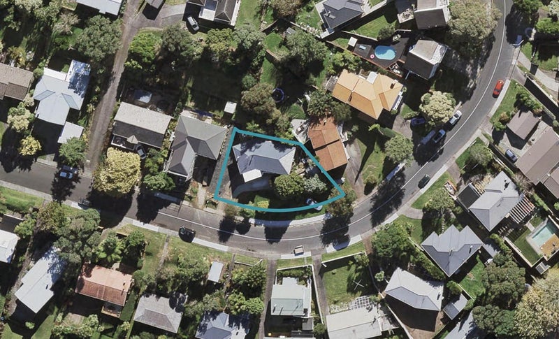 61 Monarch Avenue, Hillcrest, Auckland - Carousel 1