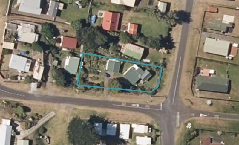 143 Park Avenue, Waitarere Beach, Levin - Carousel 1