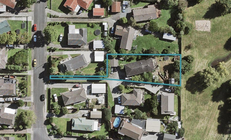 14 Lipton Grove, Opaheke, Papakura - Carousel 1