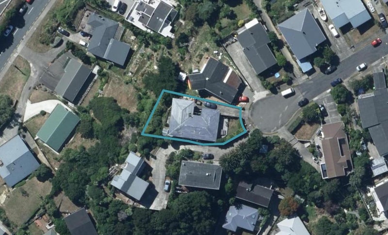 34 Forth Place, Papakowhai, Porirua - Carousel 1