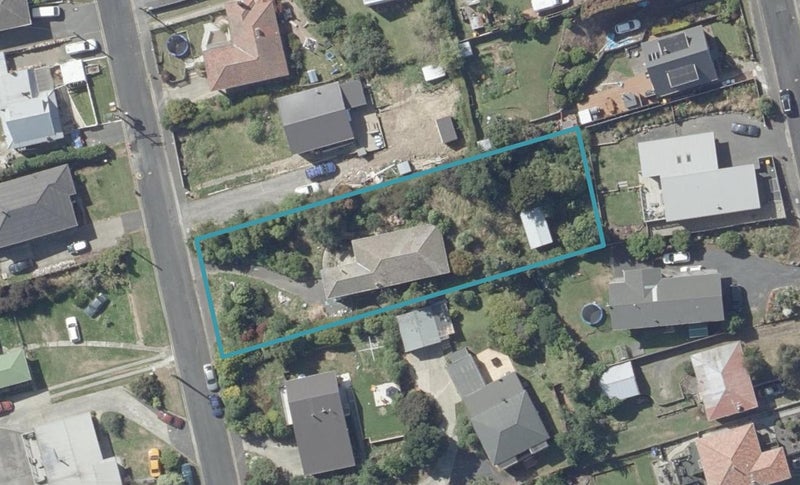 31 Teignmouth Street, Abbotsford, Dunedin - Carousel 1
