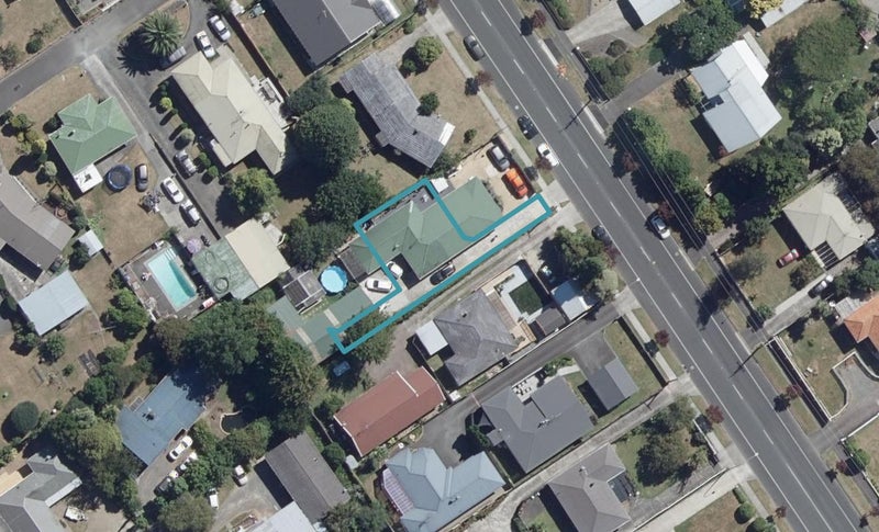 2/25 Sandwich Road, St Andrews, Hamilton - Carousel 1
