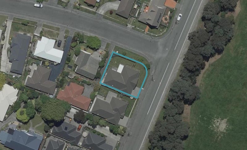 1 Ben Nevis Drive, Broomfield, Christchurch - Carousel 1