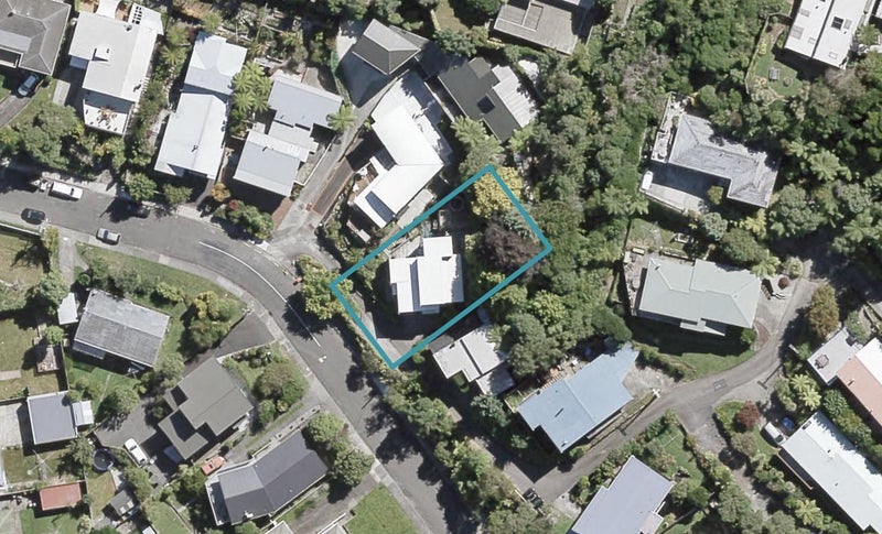 43 Tilbury Street, Fairfield, Lower Hutt - Carousel 1