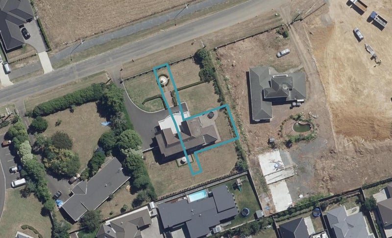 3/221 Baverstock Road, Grandview Heights, Hamilton - Carousel 1