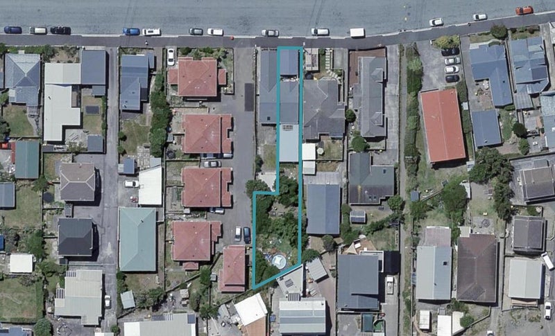 117 Apu Crescent, Lyall Bay, Wellington - Carousel 1