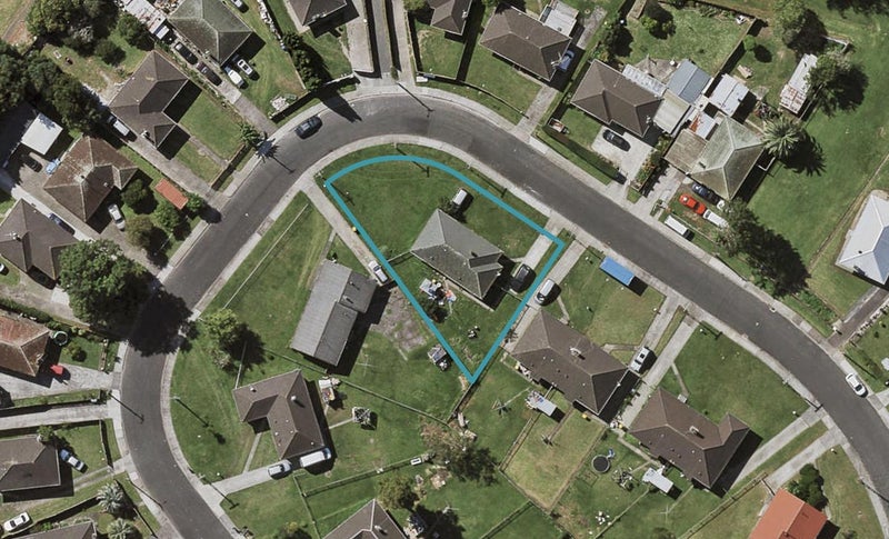 10 Velvet Crescent, Otara, Auckland - Carousel 1