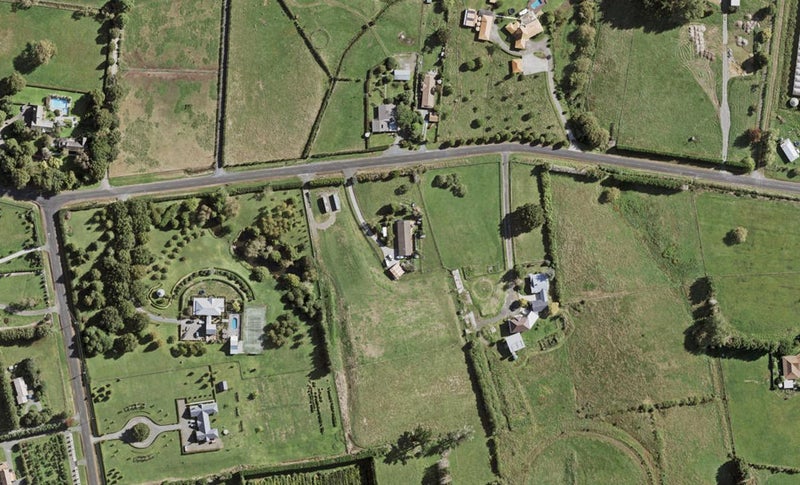 16 Humarie Way, Karaka, Papakura - Carousel 1