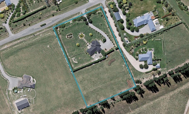 33 Truro Close, Ohoka, Kaiapoi - Carousel 1