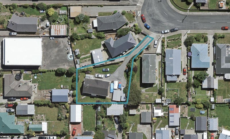 32 Edinburgh Crescent, Waikiwi, Invercargill - Carousel 1