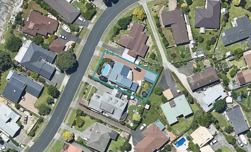54 Forrester Drive, Welcome Bay, Tauranga - Carousel 1