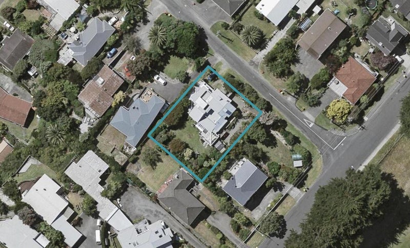 3 Whyte Street, Paraparaumu Beach, Paraparaumu - Carousel 1