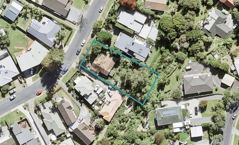 62 The Circle, Manly, Whangaparaoa - Carousel 1