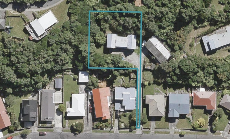 17B Magnolia Grove, Maungaraki, Lower Hutt - Carousel 1