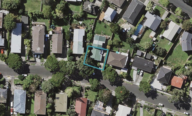 24A Lush Avenue, St Johns, Auckland - Carousel 1
