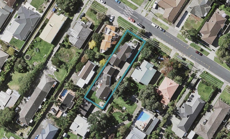 2/55 Northboro Road, Belmont, Auckland - Carousel 1