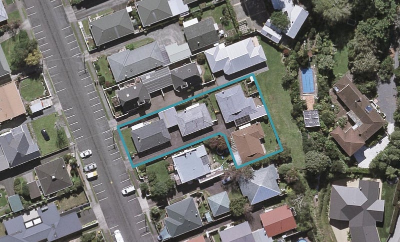 3/13 Norman Street, Lower Vogeltown, New Plymouth - Carousel 1