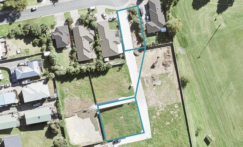 8 Pae Moana Place, Stanmore Bay, Whangaparaoa - Carousel 1