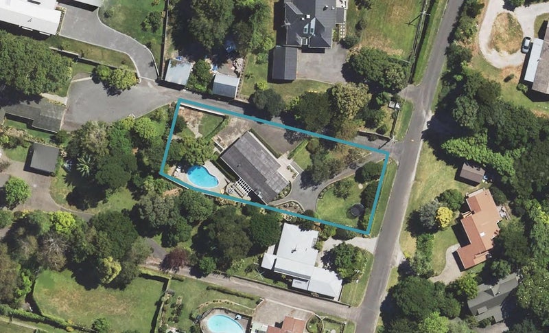 15 Grant Road, Whataupoko, Gisborne - Carousel 1