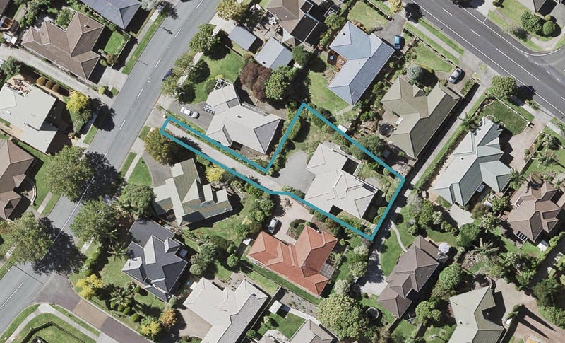 8 Tarnica Road, Northpark, Auckland - Carousel 1