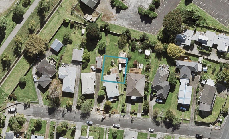 11A Vic Butler Street, Mount Roskill, Auckland - Carousel 1
