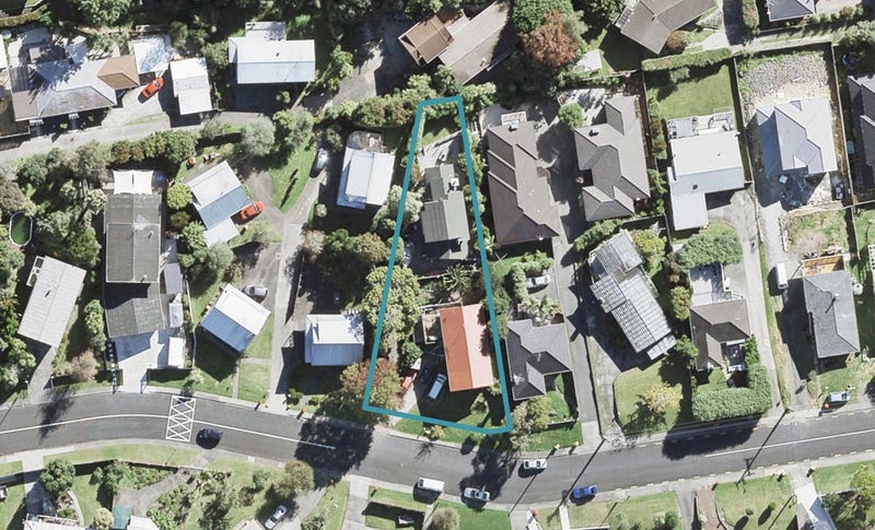 2/35 Alexander Avenue, Torbay, Auckland - Carousel 1