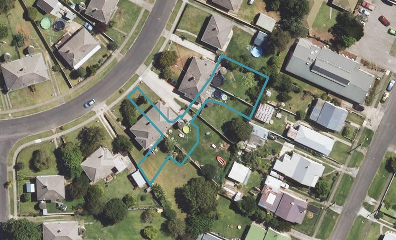 10 Abbott Street, Te Hapara, Gisborne - Carousel 1