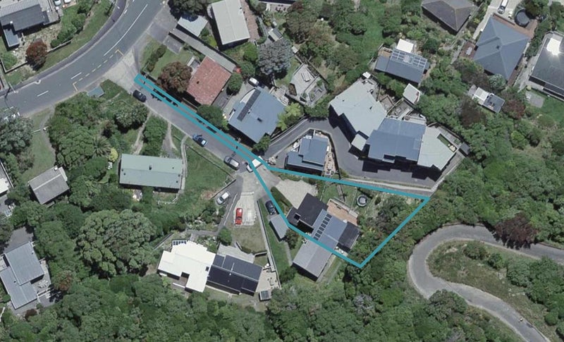 145 Cockayne Road, Khandallah, Wellington - Carousel 1