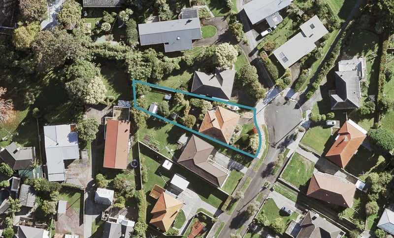 6 Brydon Place, New Windsor, Auckland - Carousel 1