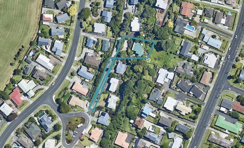 8 Worsley Way, Bellevue, Tauranga - Carousel 1