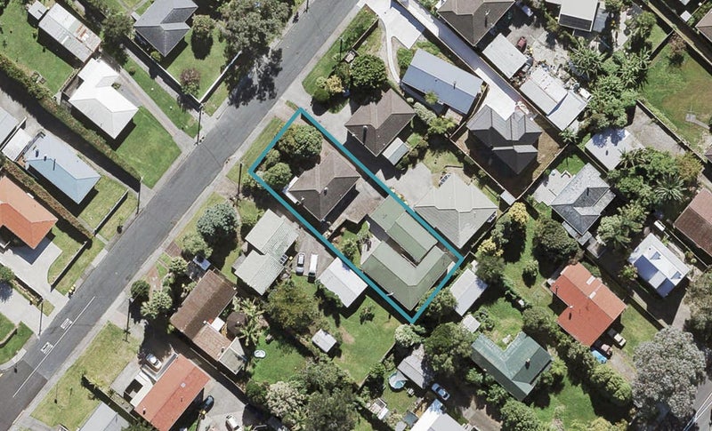 40 Farquhar Road, Glendene, Auckland - Carousel 1