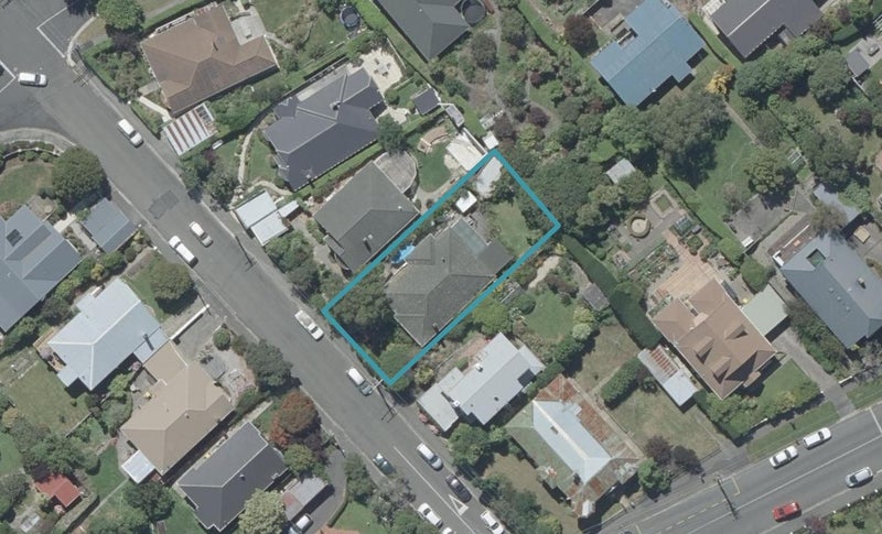 105 Blacks Road, Opoho, Dunedin - Carousel 1
