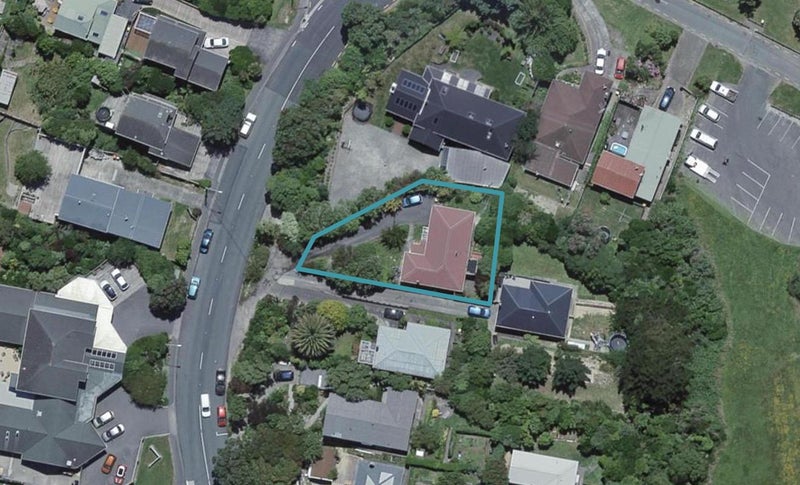 60 Helston Road, Paparangi, Wellington - Carousel 1