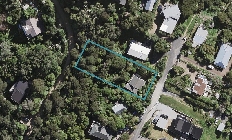 25 Burrell Road Extension, Oneroa, Waiheke Island - Carousel 1